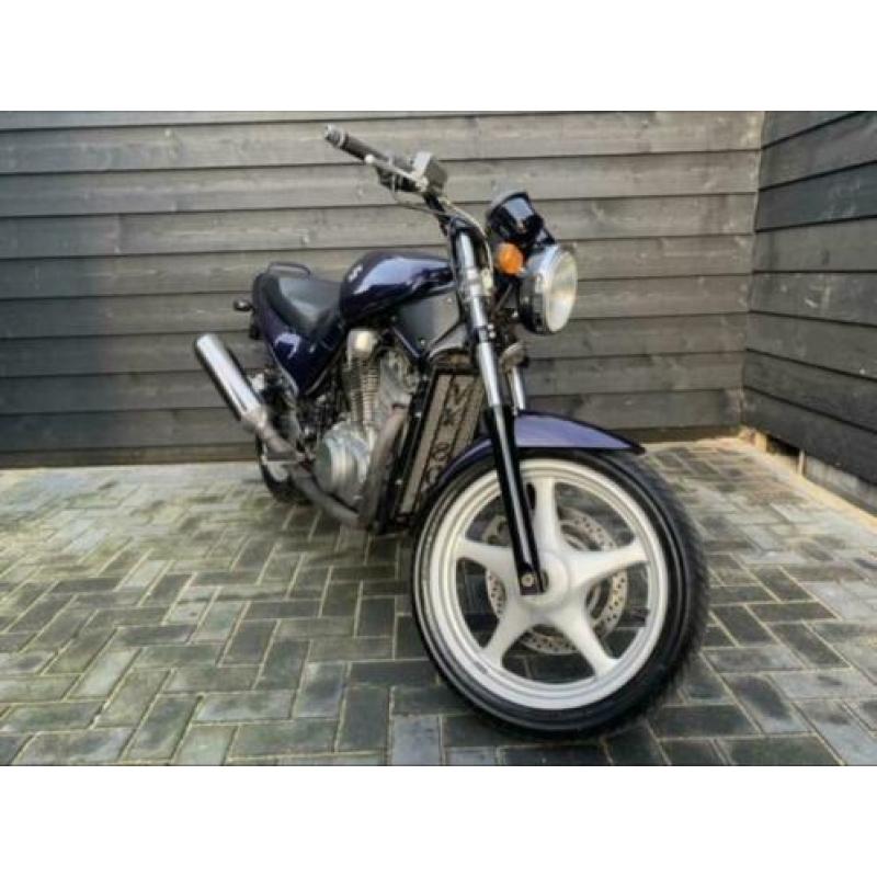 Suzuki VX 800cc Paars Nieuwe Olie Nieuwe Accu