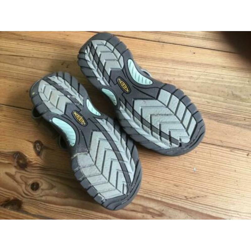 Mt 38 - Keen waterproof leren sandalen leer groen bruin