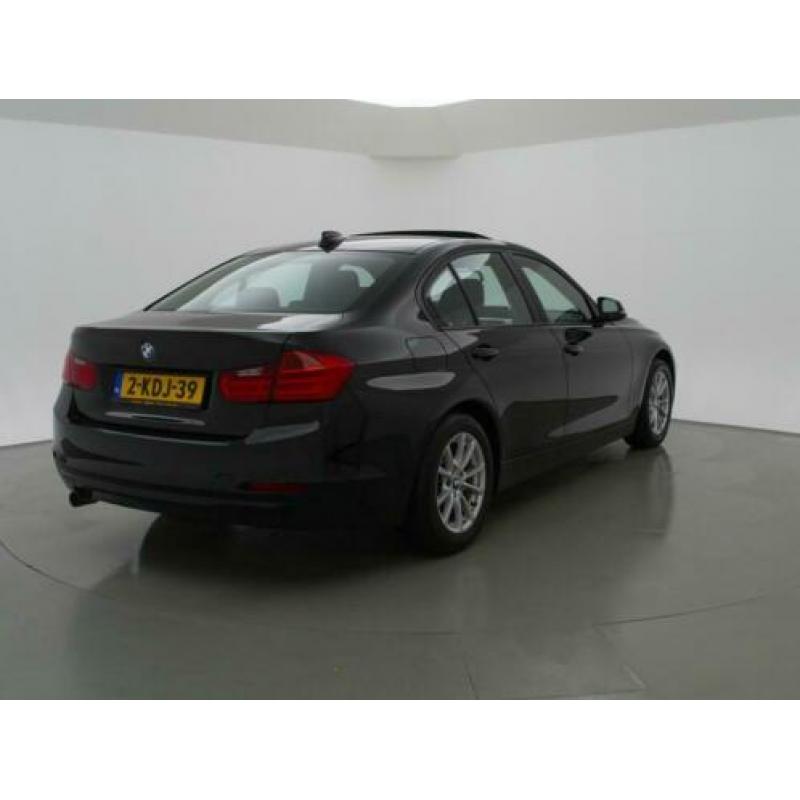 BMW 3 Serie 320I EDE SEDAN 1e EIGENAAR + SCHUIFDAK / NAVIGAT