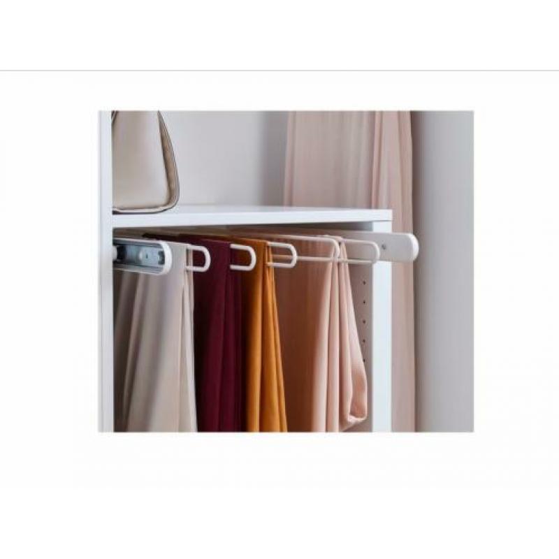 Ikea Pax verdeler met uittrekbare broekhanger