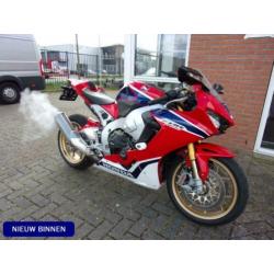 Honda CBR 1000RR SP Fireblade eC-ABS 25th Ann (bj 2017)