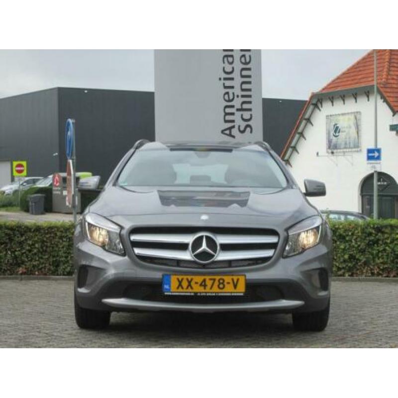 Mercedes-Benz GLA-Klasse 180 Premium / Automaat / Cruise con