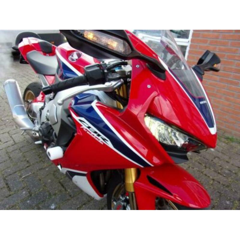 Honda CBR 1000RR SP Fireblade eC-ABS 25th Ann (bj 2017)