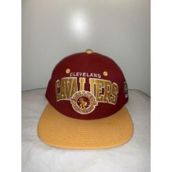Mitchell & Ness snapback caps. 10 eu per stuk