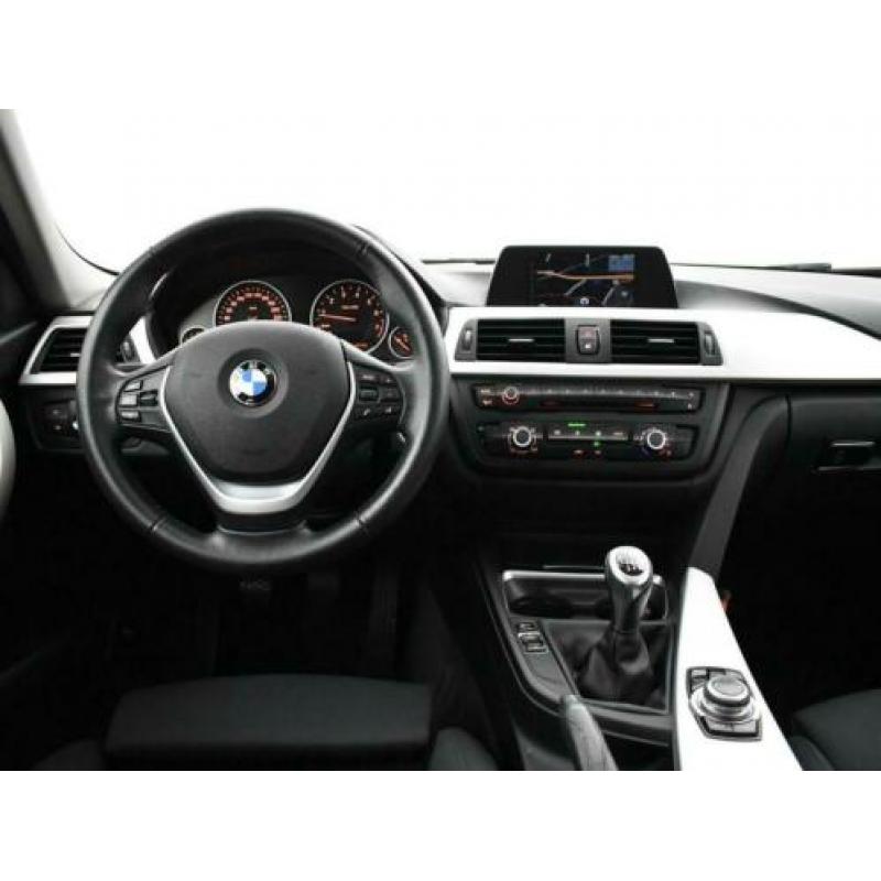 BMW 3 Serie 320I EDE SEDAN 1e EIGENAAR + SCHUIFDAK / NAVIGAT