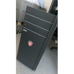 Gaming desktop msi met gratis gaming toetsenbord erbij!