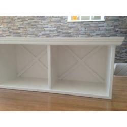 Wandmeubel / Wandplank wit in landelijke stijl met 3 vakken