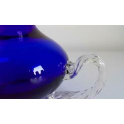 blauw glazen oorvaasje