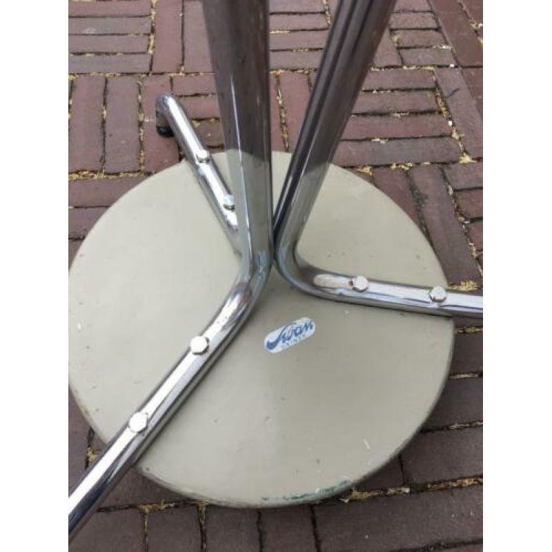 Oud design Swan kapstok, vintage staande kapstok België