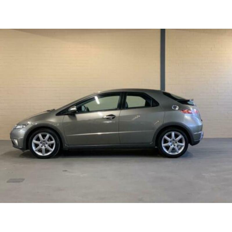 Honda Civic 1.8 Comfort - Climate control - 17'' LM velgen