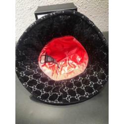 Gucci Velvet Hoed