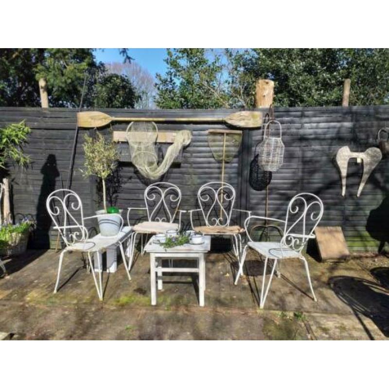 Prachtige brocante tuinset