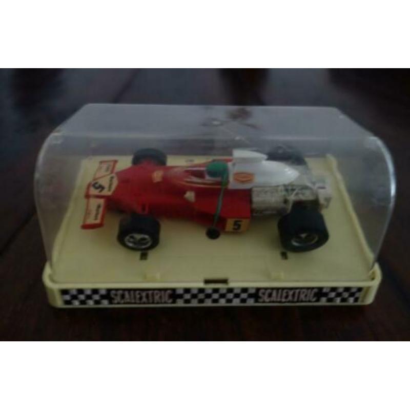 Raceauto Scalextric met opbergdoos