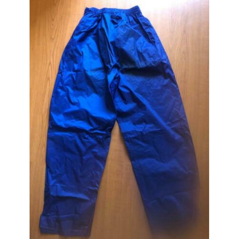 Kinder regenpak mt 140