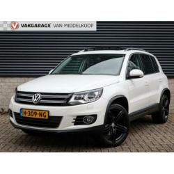 Volkswagen TIGUAN 2.0 TSI Sport en Style Panodak/Navi/Led/Xe