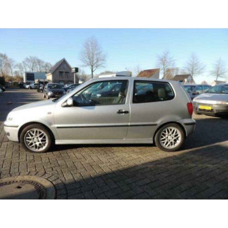 Volkswagen Polo 1.4-16V Comfortline ,Nieuwe APK, Stuurbekrac