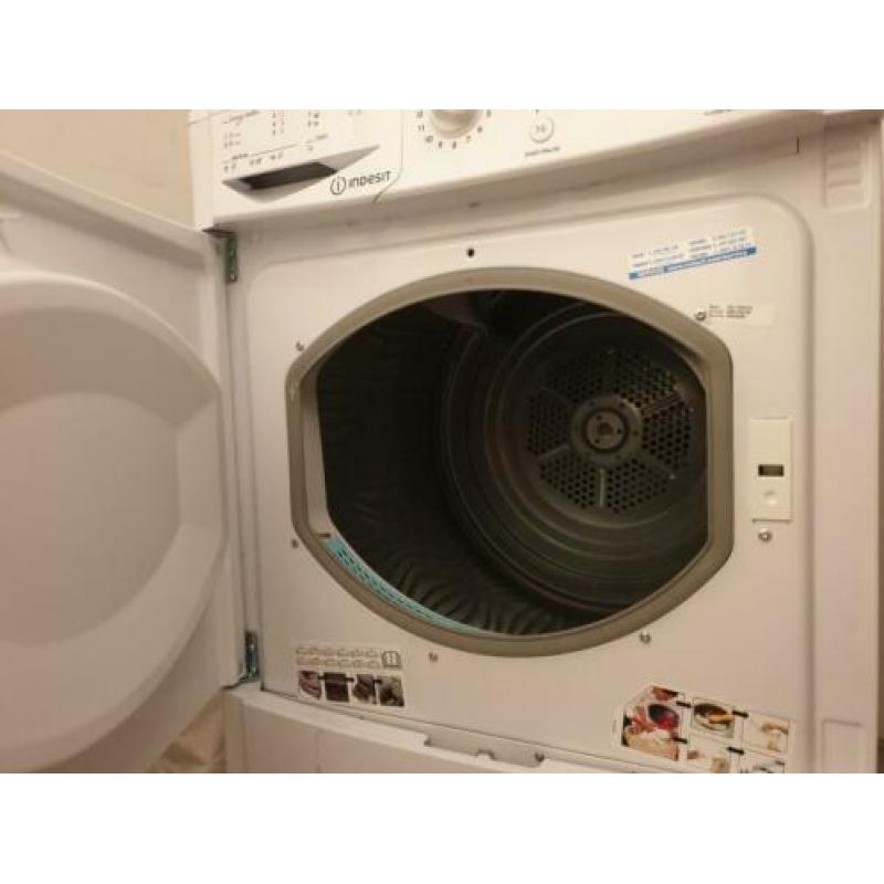 Gratis af te halen Indesit wasmachine en droger