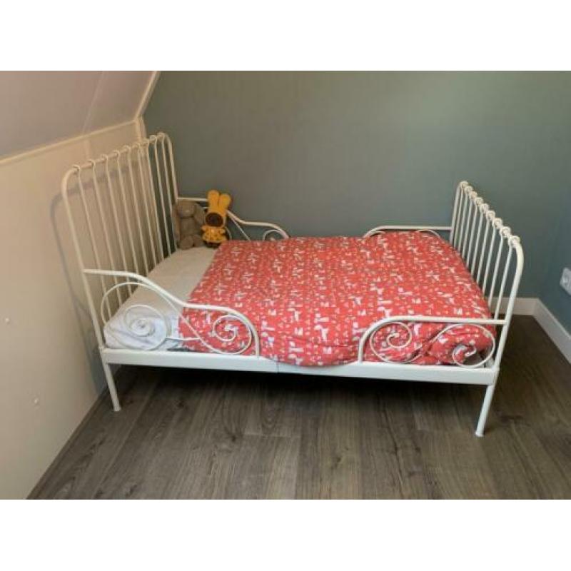 Junior bed Ikea inclusief bodem etc
