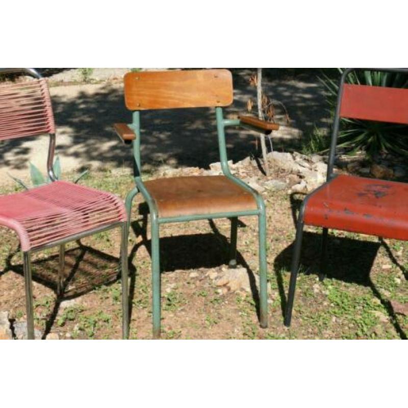 Brocante - 3 trendy Vintage stoelen!