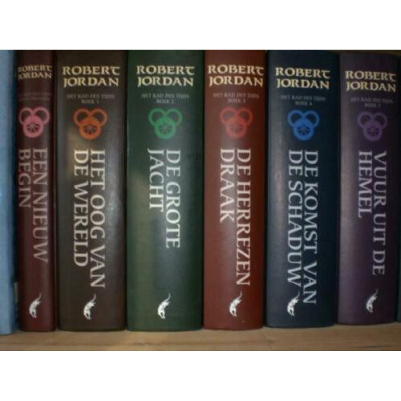 Robert jordan het rad des tijds de complete serie.de hardcov