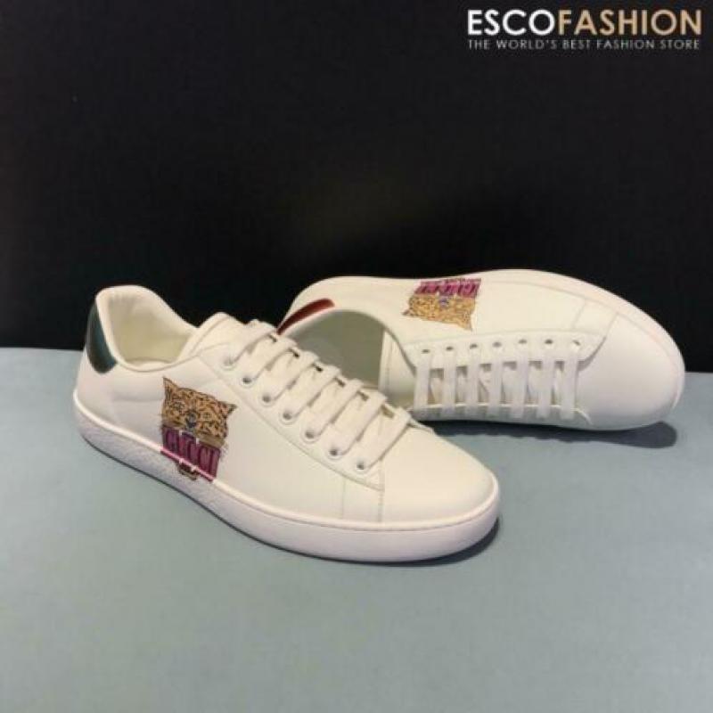 Gucci Sneakers #32