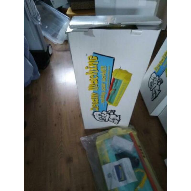 Partij Baby Dreammachine (droommachine) heerlijk wiegen op d