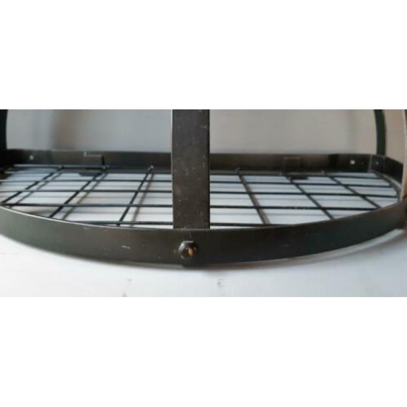 Pannenrek, wand Halfrond 57x28x28 cm Zwart