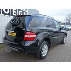 Mercedes-Benz M-Klasse 320 CDI Orig NL 3500kg Trekgewicht Zw
