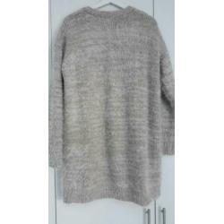 OPRUIMING; behaaglijk vest, beige , warm, goede staat, MT L
