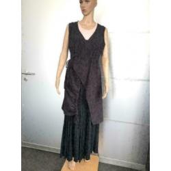 C663 RIMINI 4-delig set Maat L=42/44 lange jurk vest top