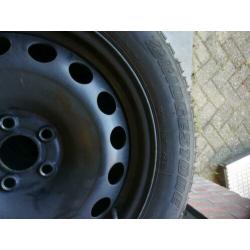 Set winterbanden Bridgestone Blizzak 205/55/R16