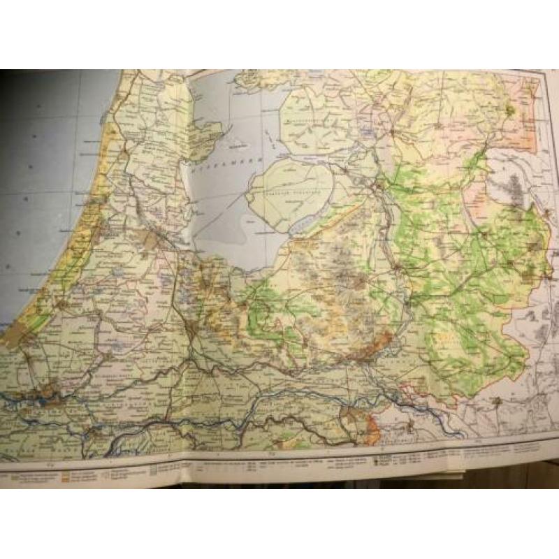 Atlas wereldatlas jaargang 1964 Bos en Niermeyer
