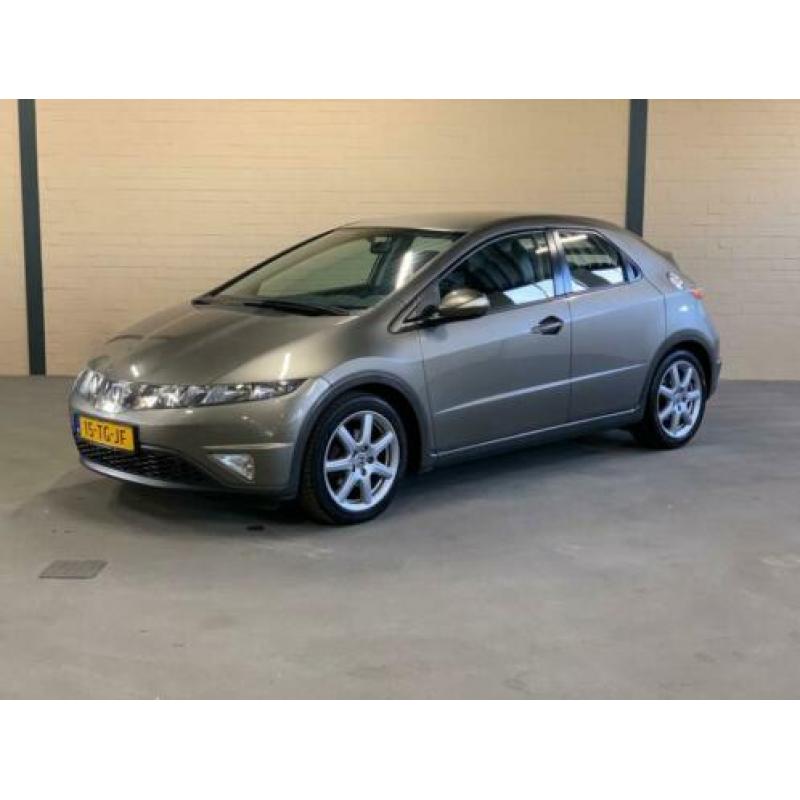 Honda Civic 1.8 Comfort - Climate control - 17'' LM velgen