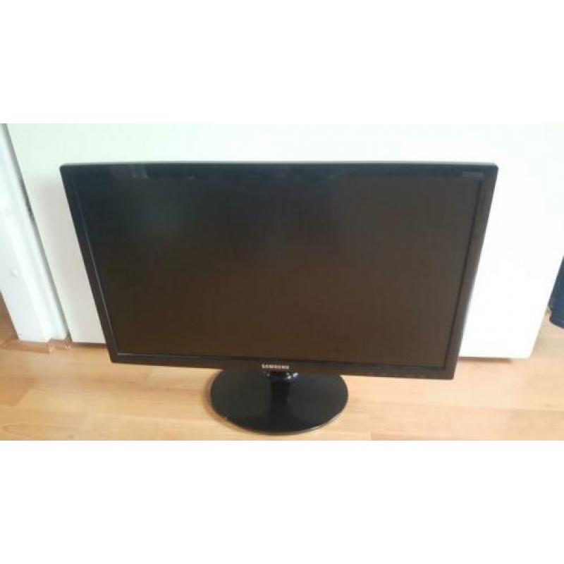 Samsung S22D300HY computer beeldscherm