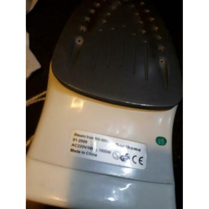 Besthome sg5098 stoomstrijkijzer