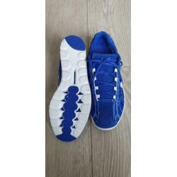 Nieuwe NIKE mayfly lichtgewicht maat 44,5