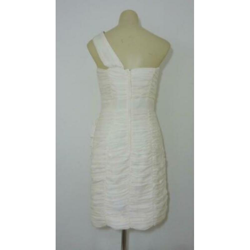 Witte jurk met draperie van H&M Conscious Collection