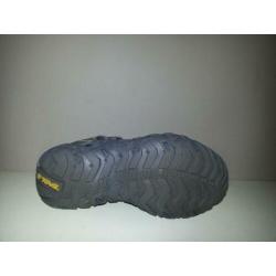 Teva dichte sandalen maat 28