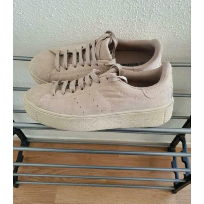 Van Haren Sneaker beige Maat 39 ?PRIJS €10,00?