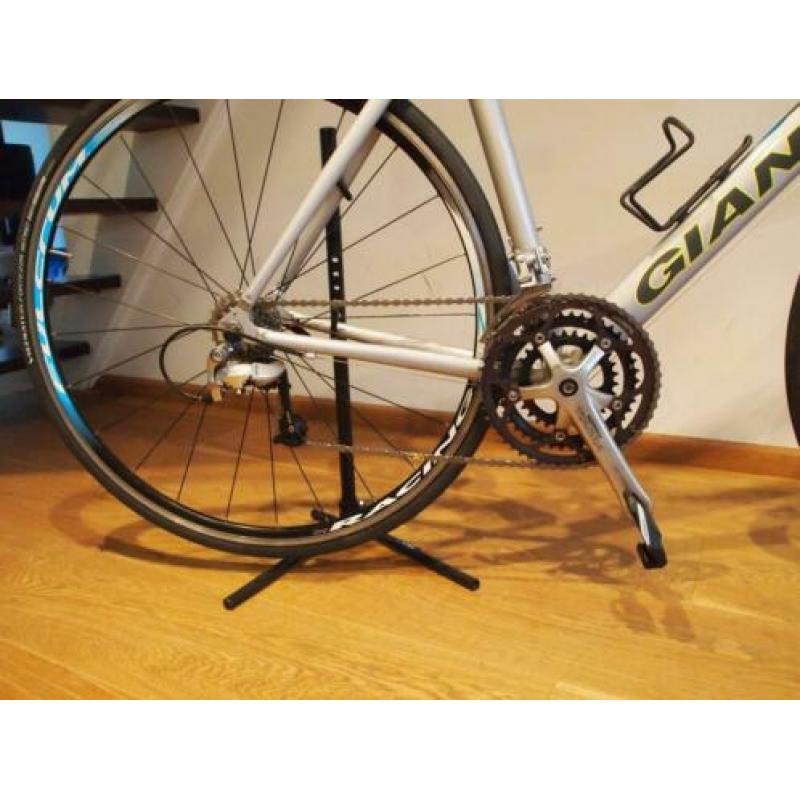 Aluminium Racefiets Giant OCR Triple 9-speed Tiagra