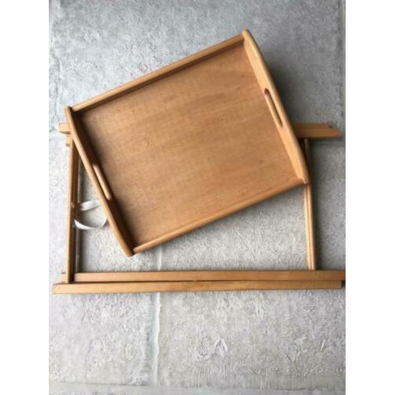 Butlertray- dienblad met standaard stevig en massief