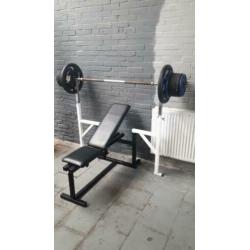 110kg halterbank drukbank bench press met extra stangen