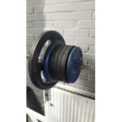 110kg halterbank drukbank bench press met extra stangen
