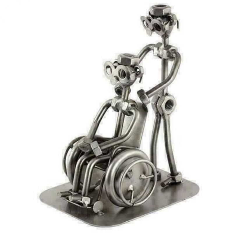 Verpleger met patient in rolstoel - steelman, geschenk, kado