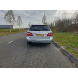 Mercedes E-klasse E250 CGI Avantgarde Aut. 2010 Grijs