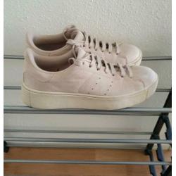 Van Haren Sneaker beige Maat 39 ?PRIJS €10,00?