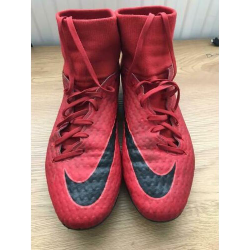 nike hypervenom met sokje maat 45
