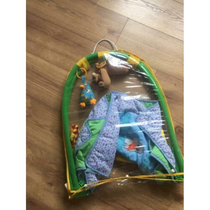 fabeltjeskrant speelkleed met boog voor baby’s