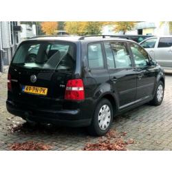Volkswagen Touran 1.6-16V FSI Athene Nieuw apk..