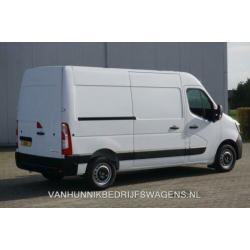 Renault Master T35 2.3 150 Grand Confort L2H2 €347 / maand A
